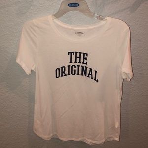 Old navy t-shirt